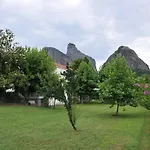 Vasi- μodern Maisonette View Meteora Vilă *