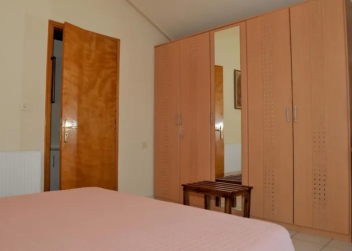 Vasi- μodern Maisonette View Meteora Βίλα Καστράκι