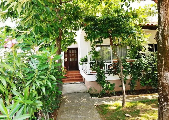 Vasi- μodern Maisonette View Meteora Καστράκι